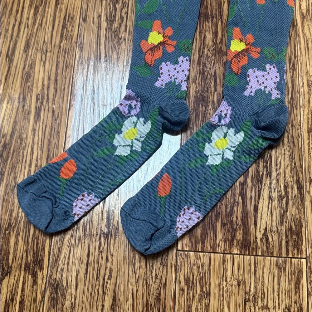 None dark gray